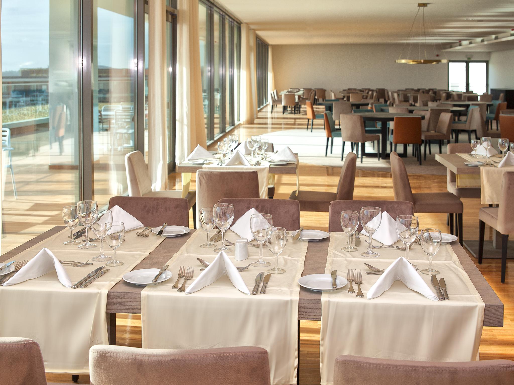 Algarve Race Resort - Hotel Montes de Cima エクステリア 写真