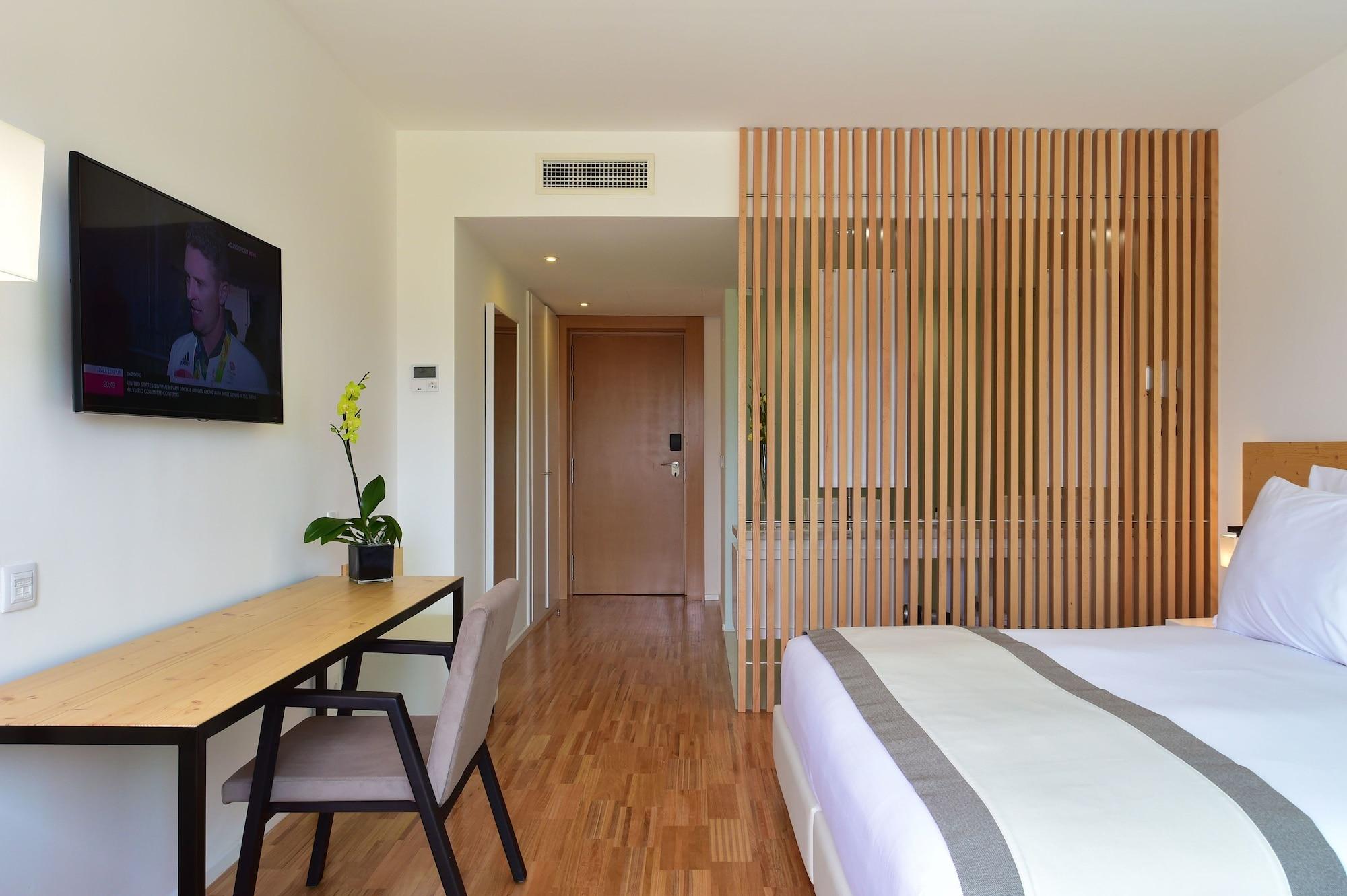 Algarve Race Resort - Hotel Montes de Cima エクステリア 写真