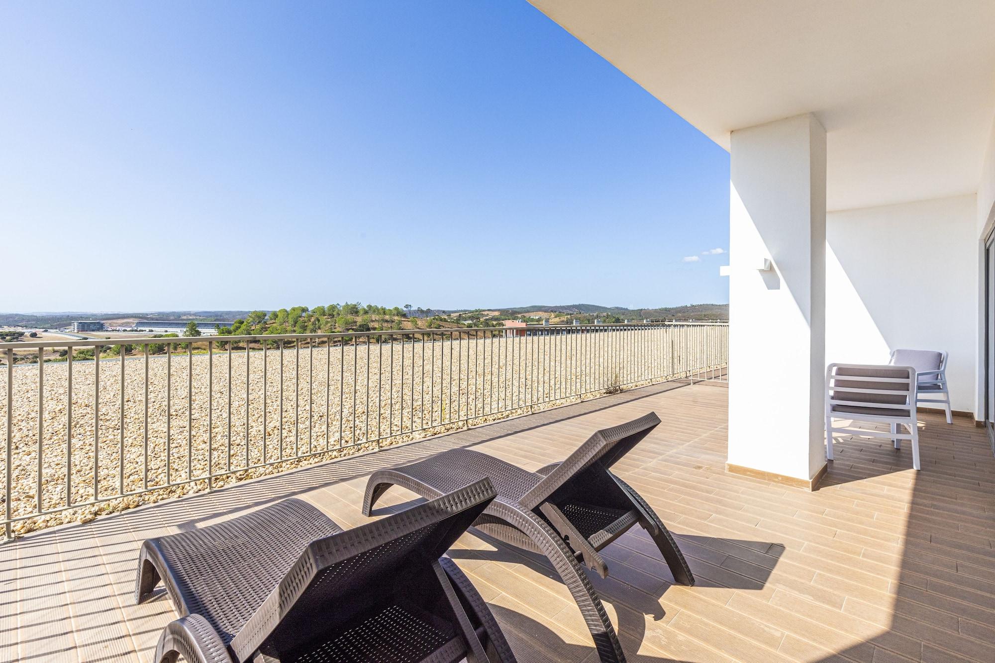 Algarve Race Resort - Hotel Montes de Cima エクステリア 写真