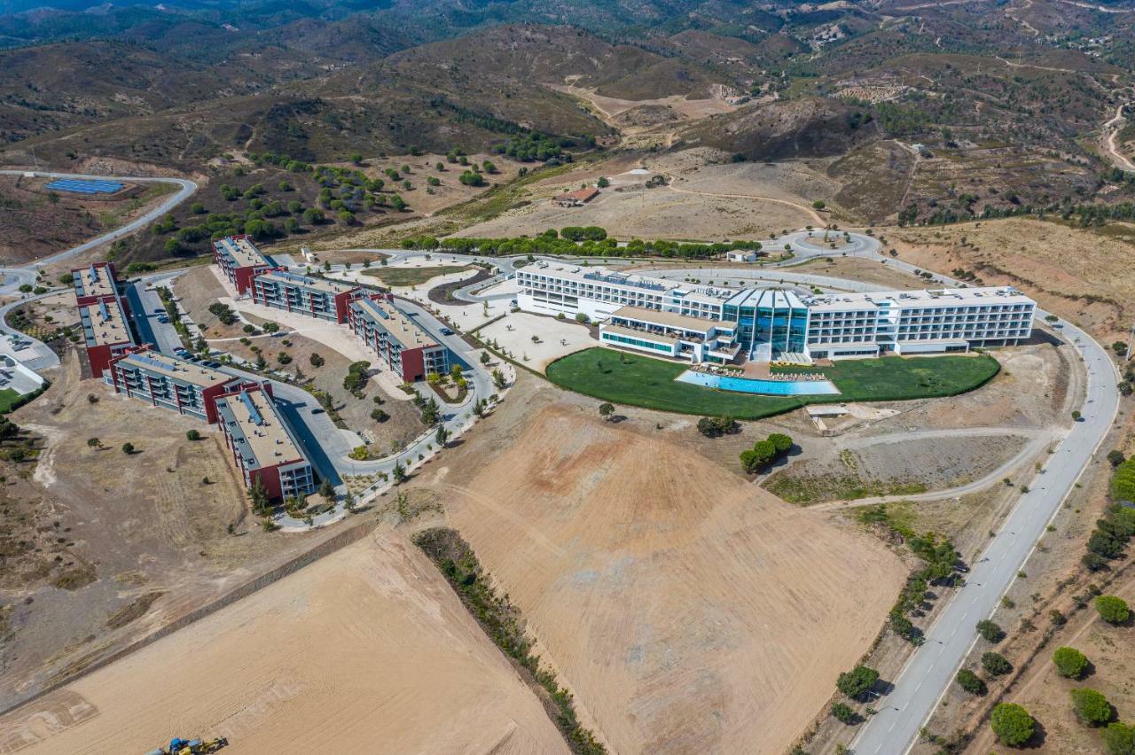 Algarve Race Resort - Hotel Montes de Cima エクステリア 写真